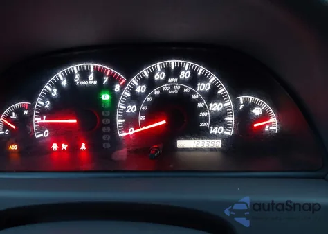 2005 Toyota Camry Le z USA, uszkodzony, nr VIN 4T1BE32K15U038472